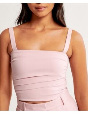 Tailored Squareneck Set Top Abercrombie & Fitch